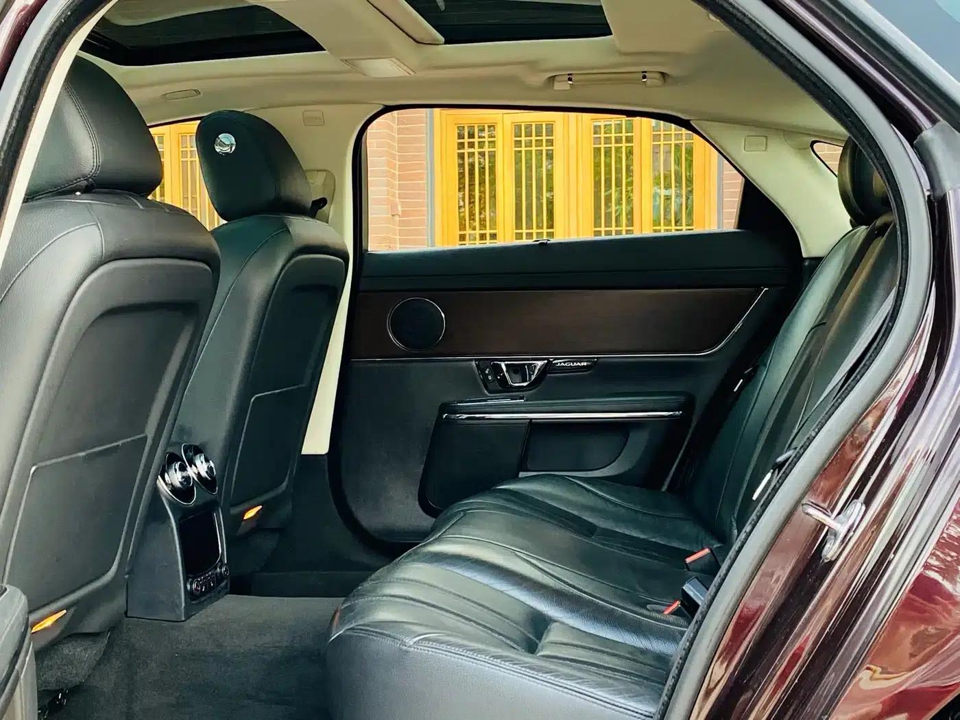 Jaguar XJ 2015 XJL 2.0T 2WD Elegant Business Edition — миниатюра 12