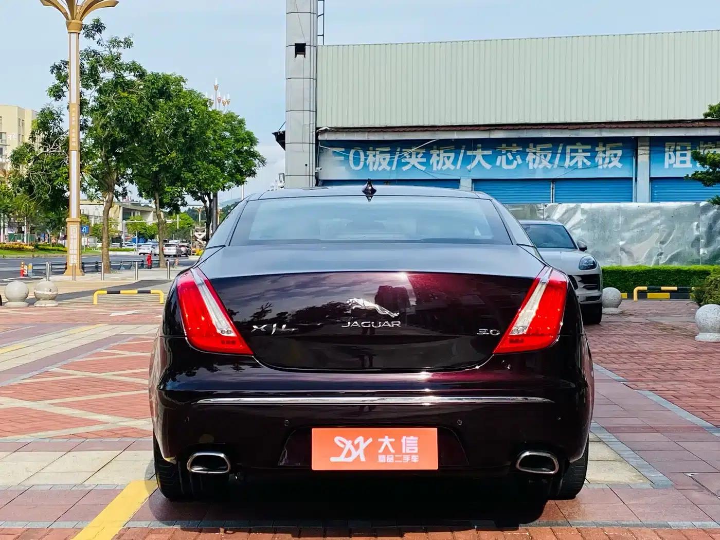 Jaguar XJ 2015 XJL 2.0T 2WD Elegant Business Edition — миниатюра 5