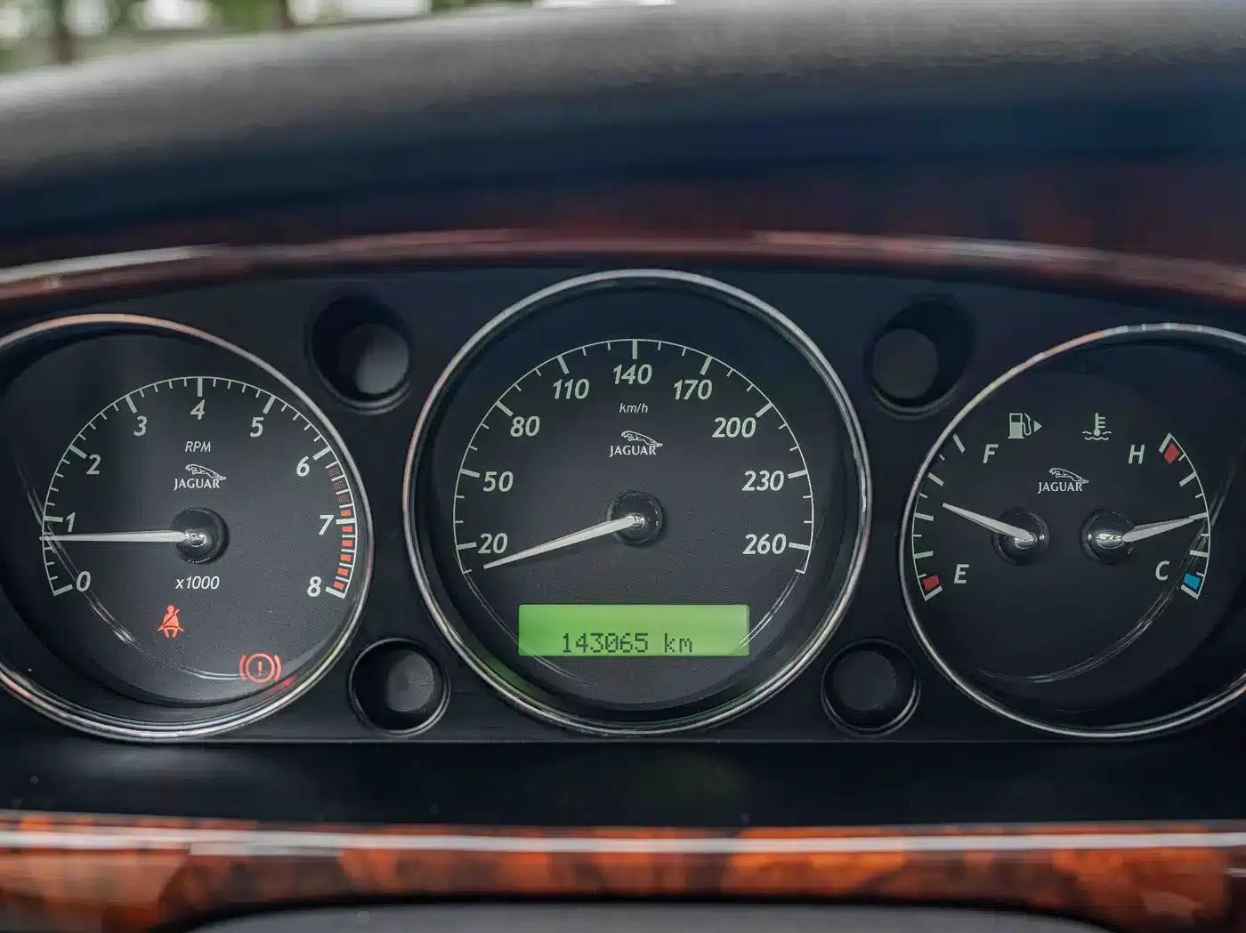 Jaguar XJ 2007 XJ6L 3.0 Royal Extended Edition — миниатюра 13