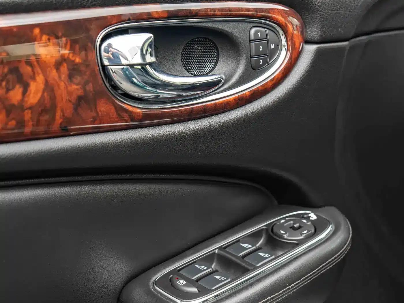 Jaguar XJ 2007 XJ6L 3.0 Royal Extended Edition — миниатюра 17