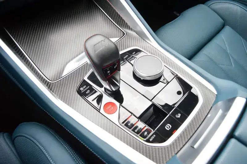 BMW XM 2023 4.4T Standard Edition — миниатюра 16