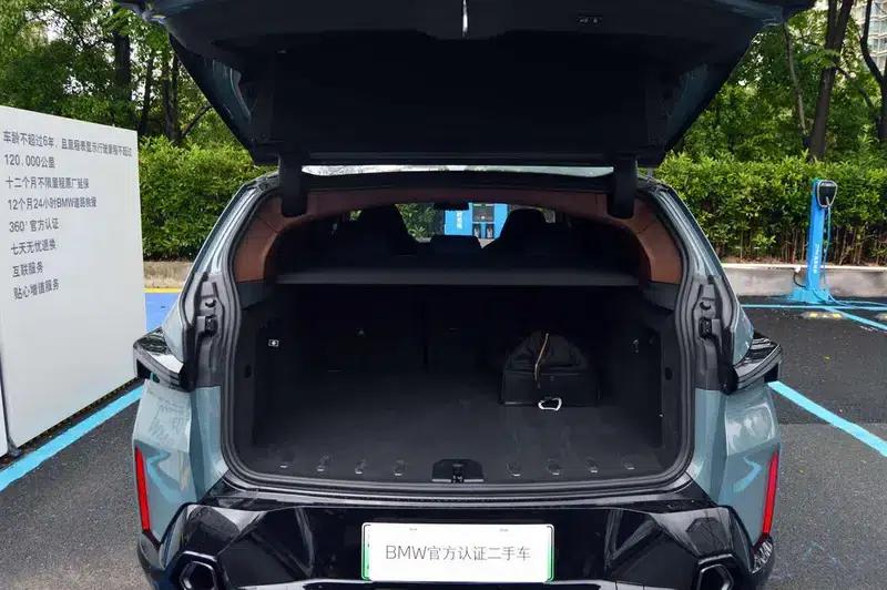 BMW XM 2023 4.4T Standard Edition — миниатюра 18