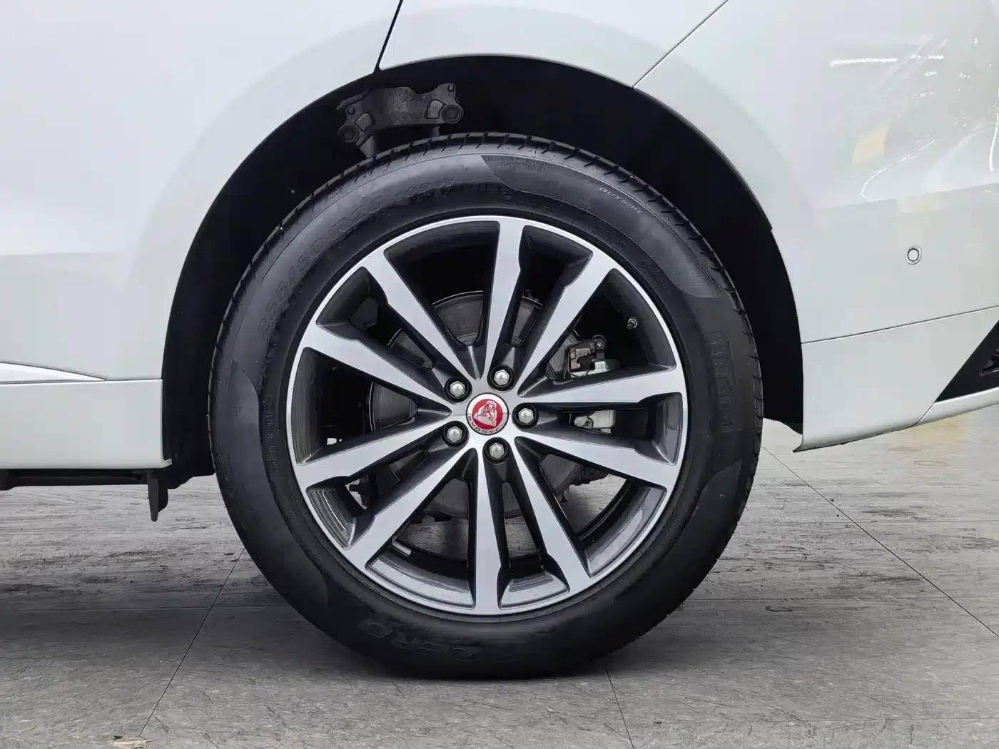 2021 Jaguar F-PACE 250PS R-Dynamic S — миниатюра 11