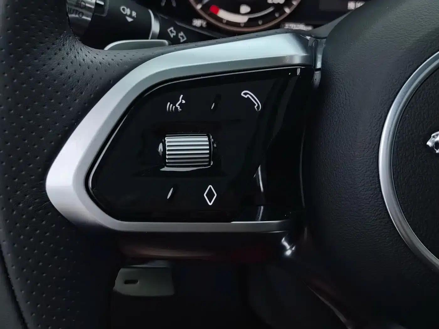 2021 Jaguar F-PACE 250PS R-Dynamic S — миниатюра 19