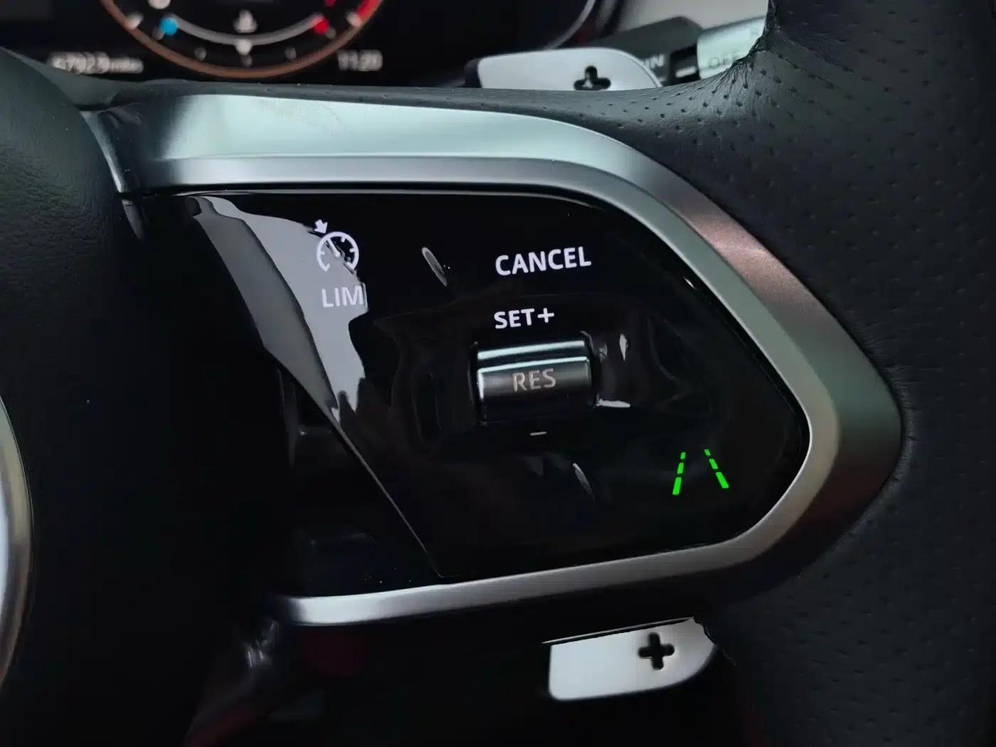 2021 Jaguar F-PACE 250PS R-Dynamic S — миниатюра 20