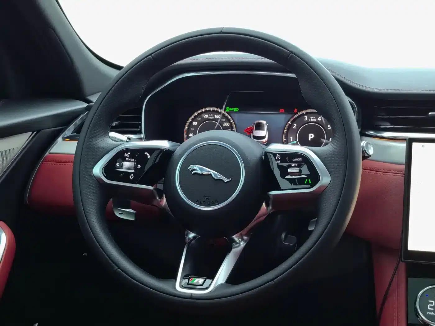 2021 Jaguar F-PACE 250PS R-Dynamic S — миниатюра 21