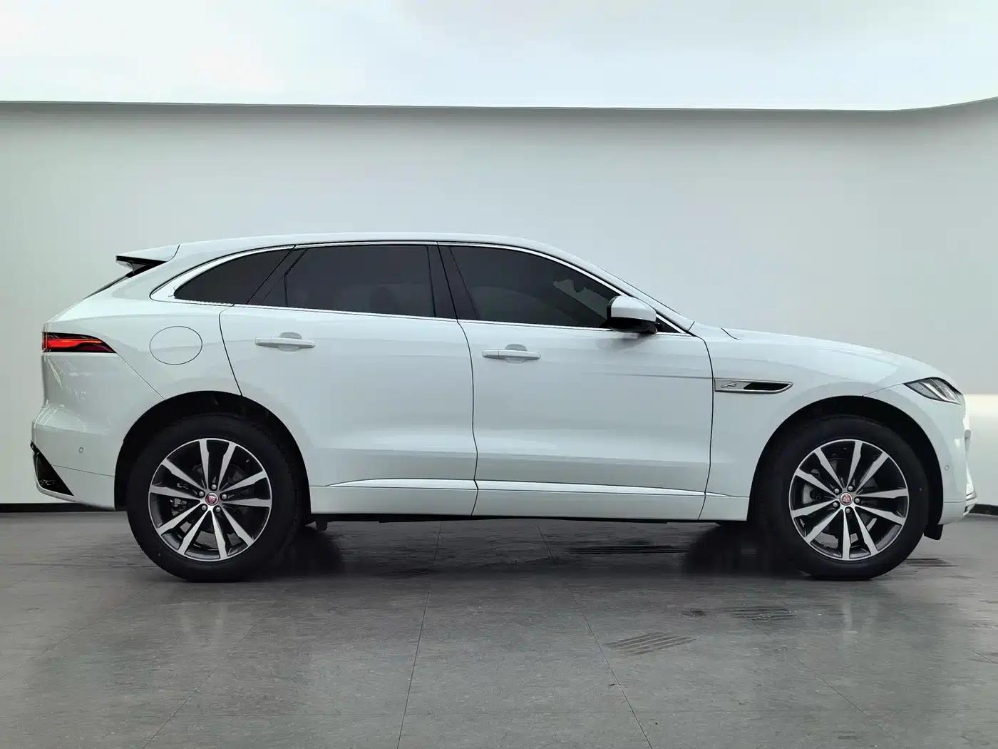 2021 Jaguar F-PACE 250PS R-Dynamic S — миниатюра 6