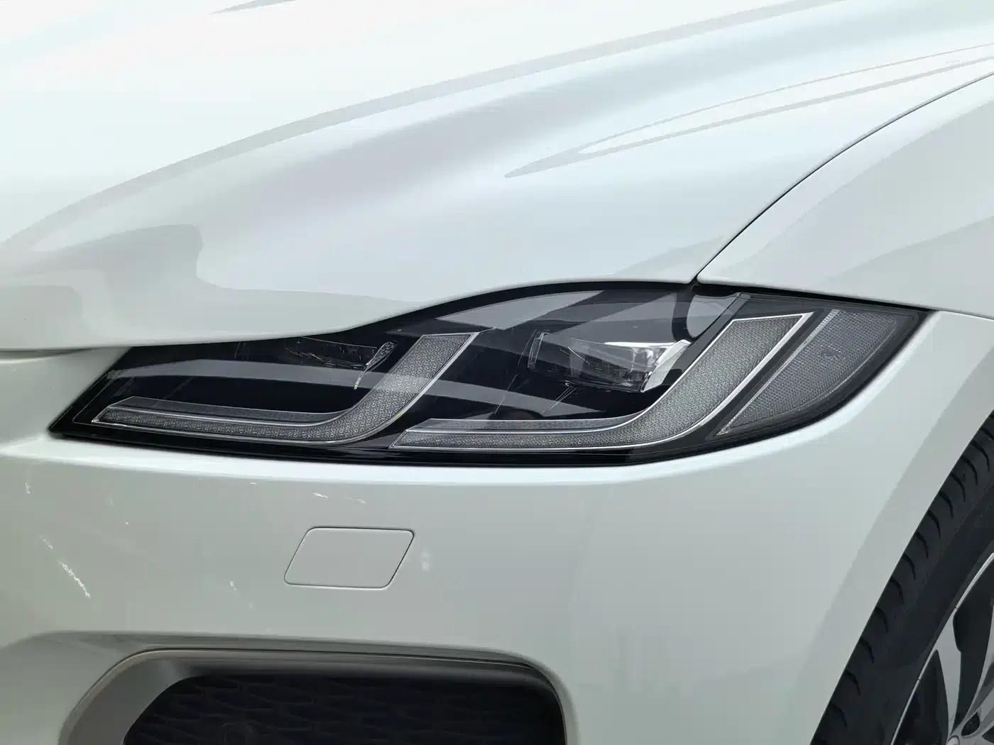 2021 Jaguar F-PACE 250PS R-Dynamic S — миниатюра 8