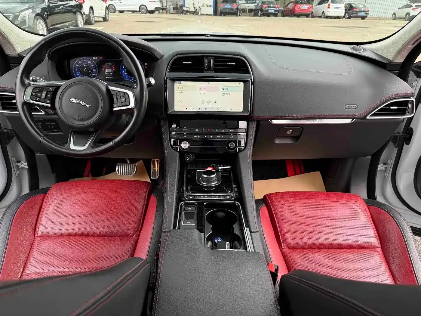 Jaguar F-PACE 2020 2.0T Flagship Edition — миниатюра 9