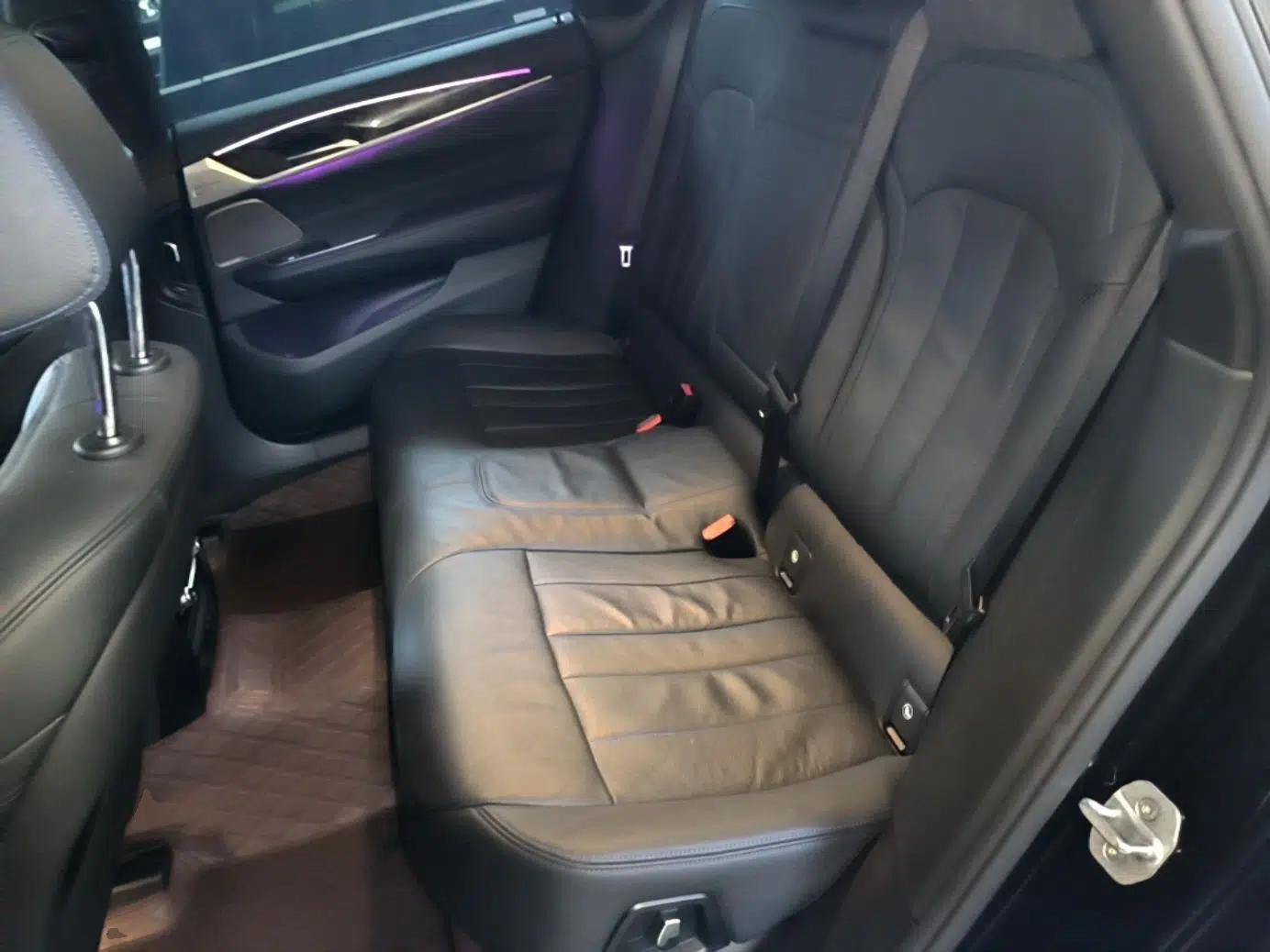 BMW 6 Series GT 2022 630i M Sport Package — миниатюра 20