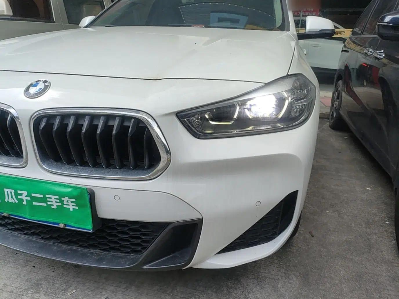 BMW X2 2022 sDrive25i M Sport Package — миниатюра 8
