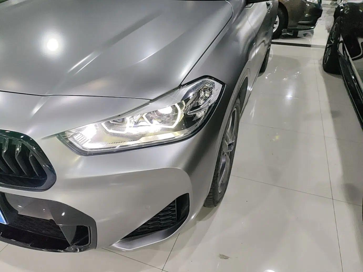 BMW X2 2020 sDrive25i Leading Model M Sport Package — миниатюра 8