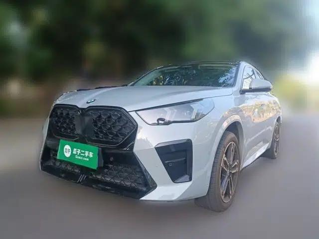 BMW X2 2024 xDrive25i M Sport Night Edition package