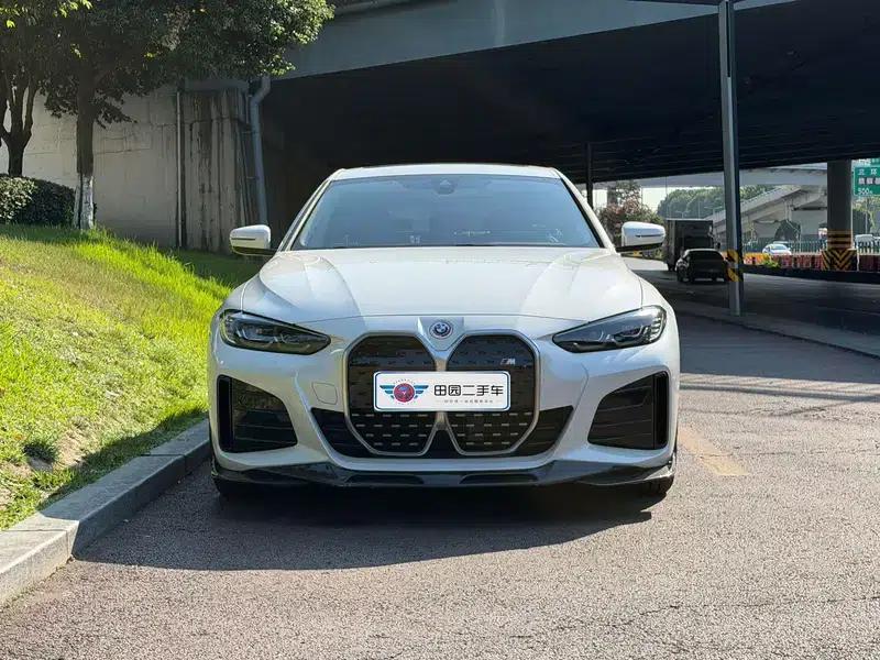 BMW i4 2023 eDrive35 — миниатюра 2
