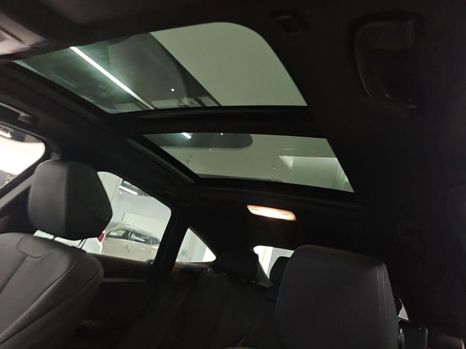 BMW 3 Series GT 2020 320i M Sport Package — миниатюра 21