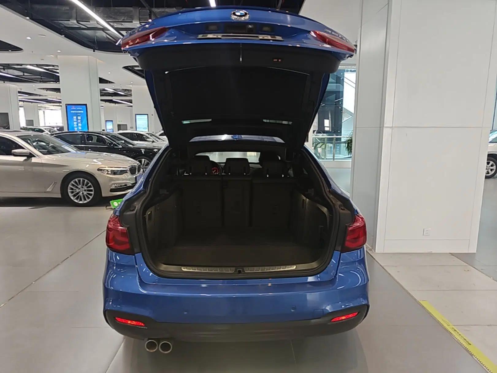 BMW 3 Series GT 2020 320i M Sport Package — миниатюра 22