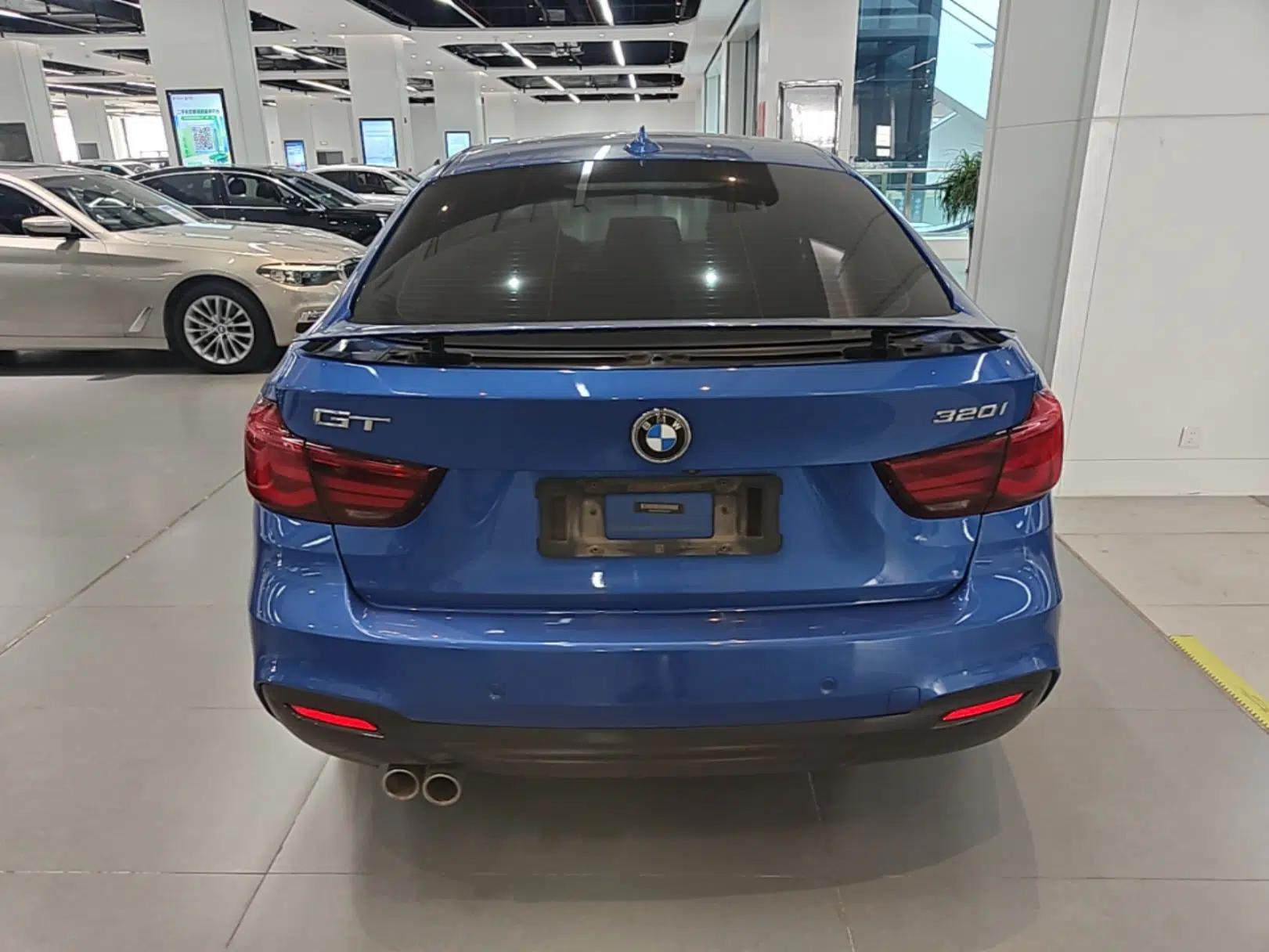BMW 3 Series GT 2020 320i M Sport Package — миниатюра 5