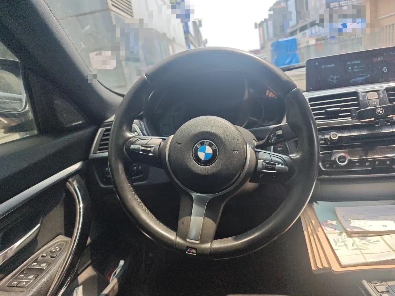 BMW 3 Series GT 2019 320i M Sport Package — миниатюра 10