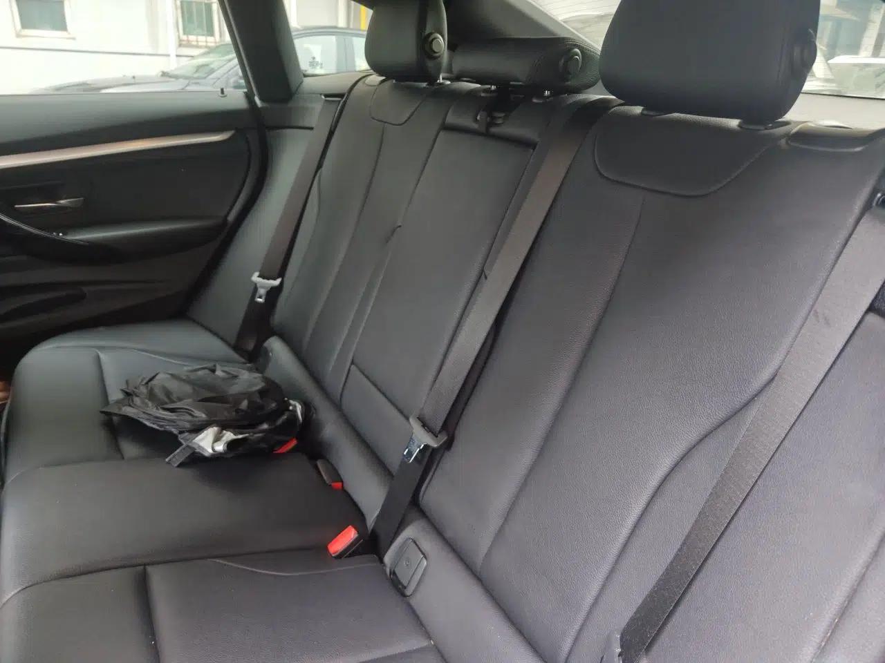 BMW 3 Series GT 2019 320i M Sport Package — миниатюра 20
