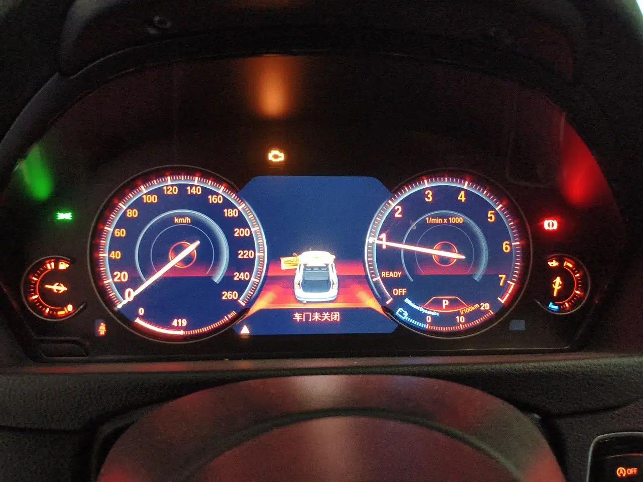 BMW 3 Series GT 2019 320i M Sport Package — миниатюра 11