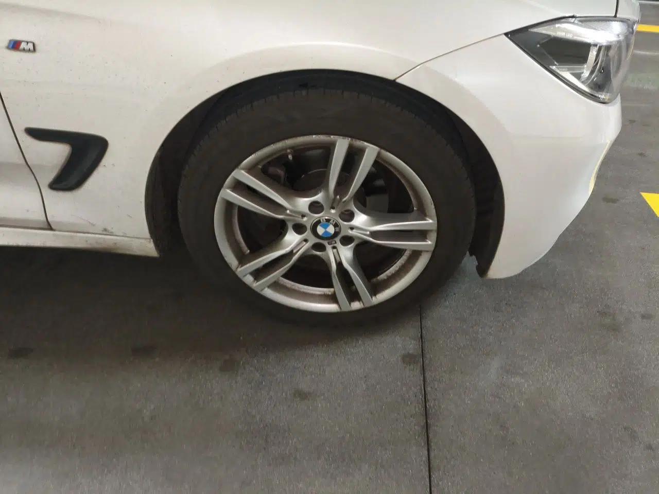 BMW 3 Series GT 2019 320i M Sport Package — миниатюра 8