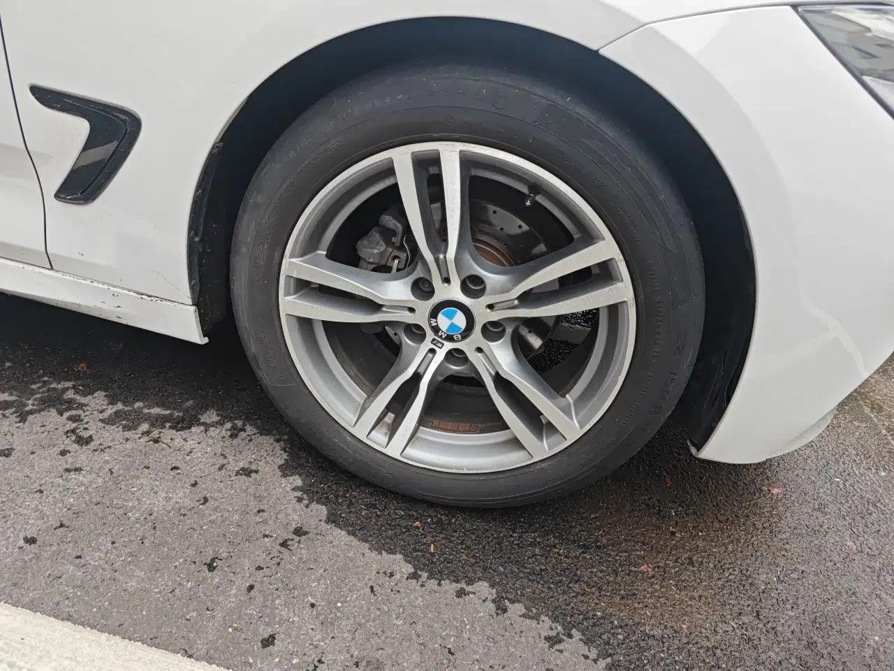 BMW 3 Series GT 2017 320i M Sport — миниатюра 8