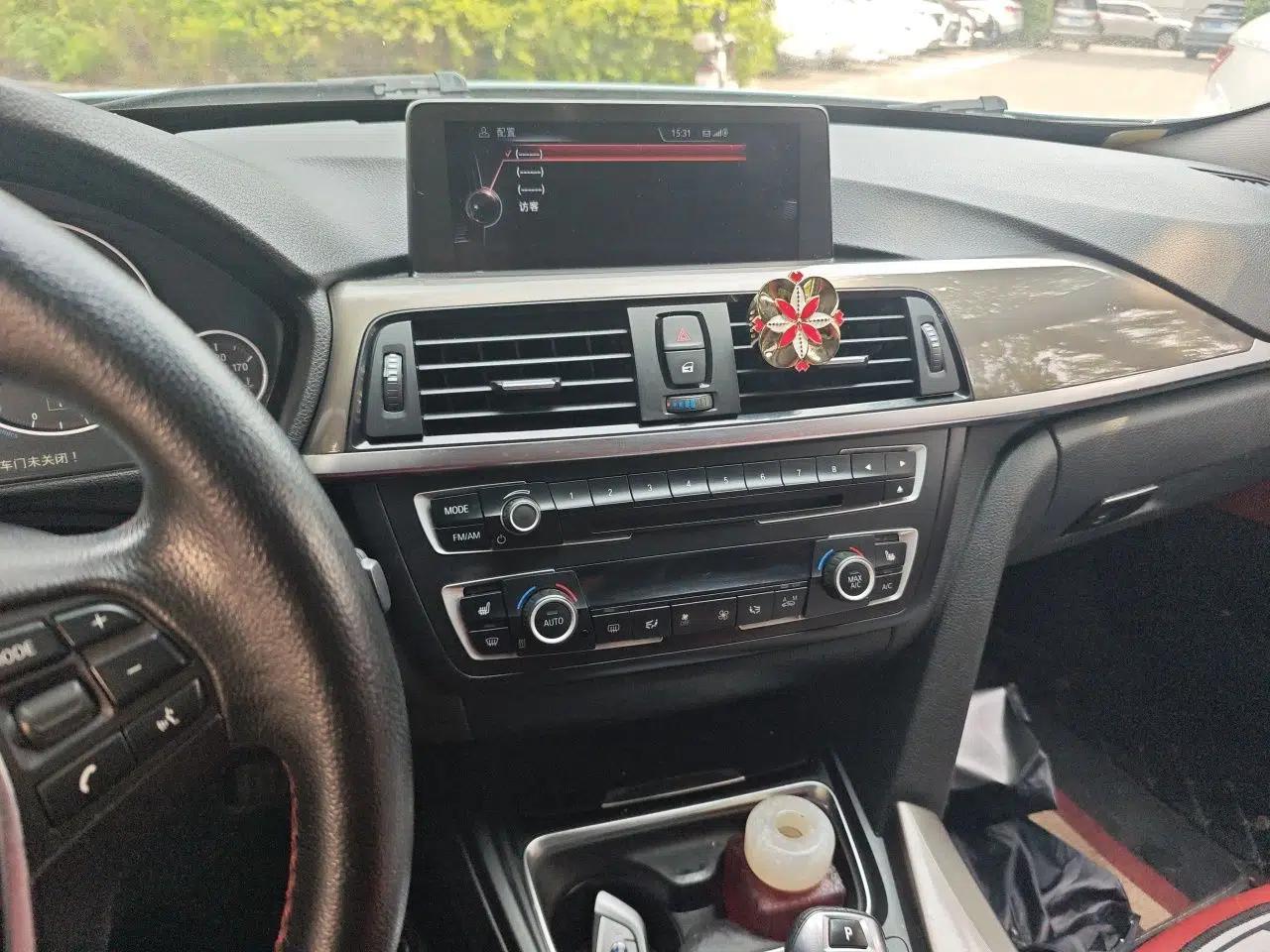 BMW 3 Series GT 2014 320i Design Package Model — миниатюра 13