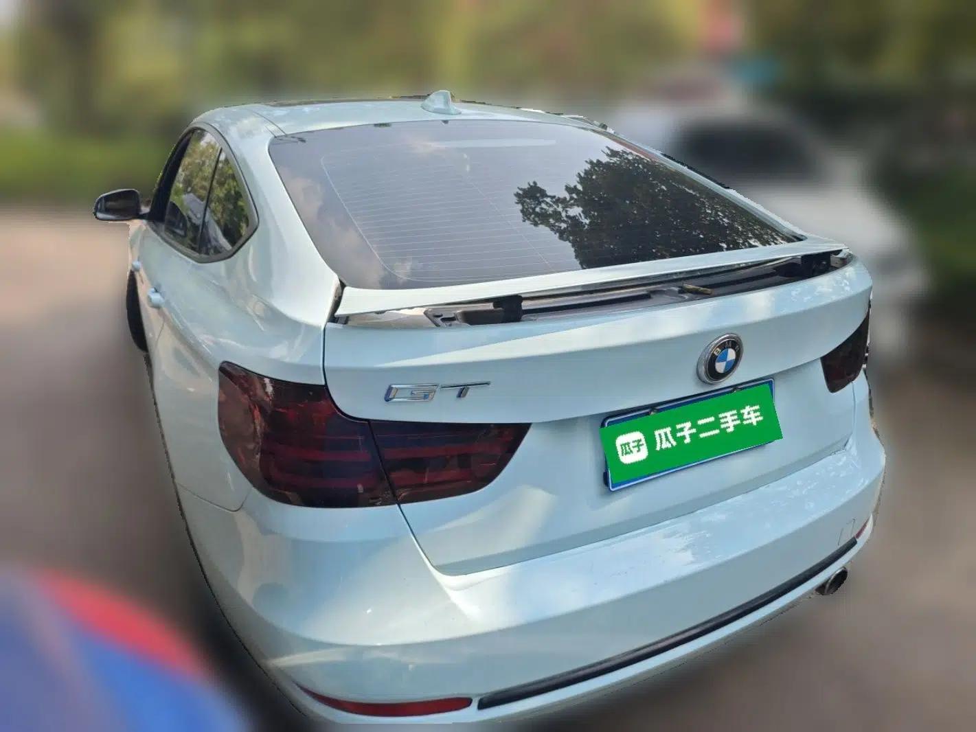 BMW 3 Series GT 2014 320i Design Package Model — миниатюра 4