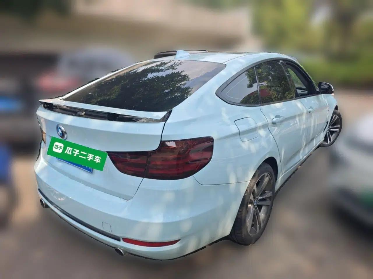 BMW 3 Series GT 2014 320i Design Package Model — миниатюра 6