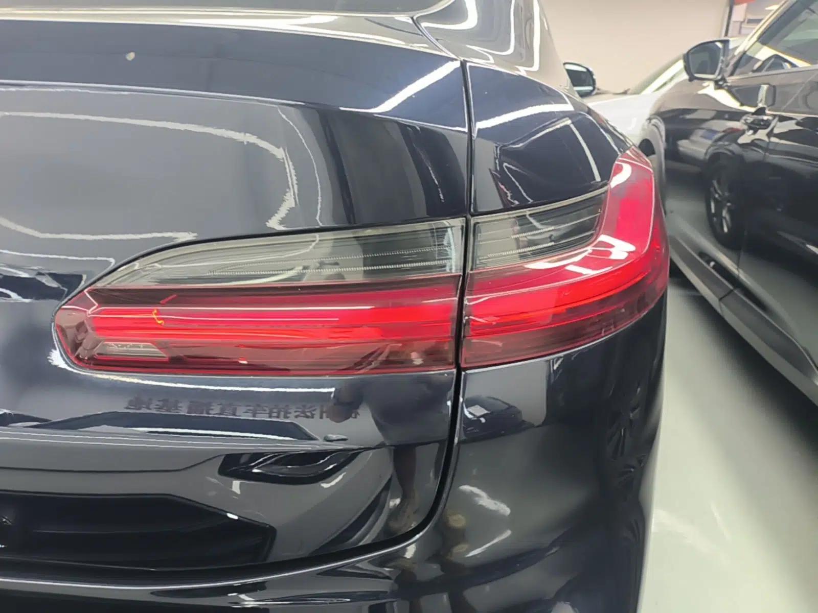 BMW X4 2021 Restyled xDrive 25i M Sport Package — миниатюра 9