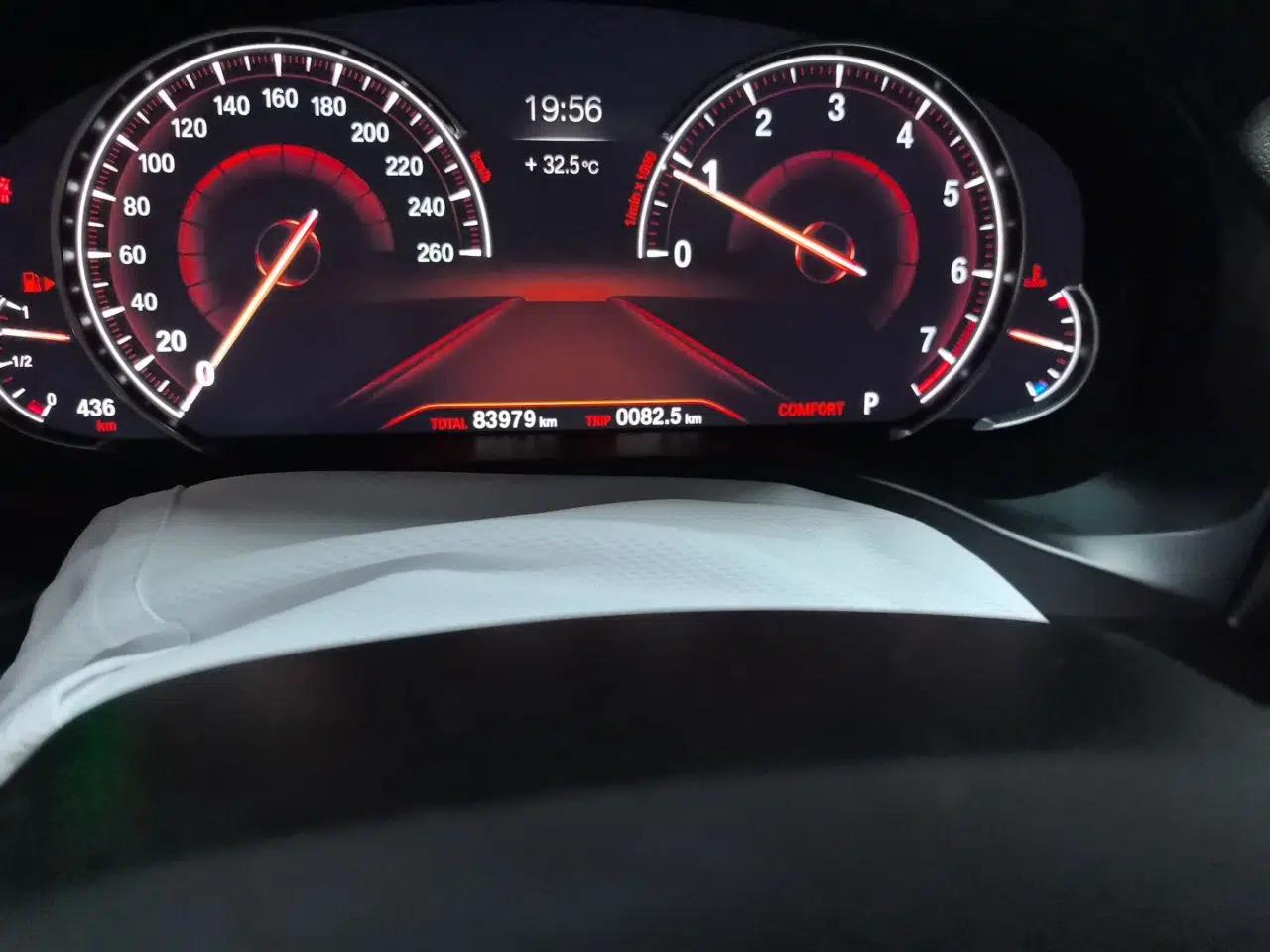 BMW X4 2019 xDrive25i M Sport Package — миниатюра 12