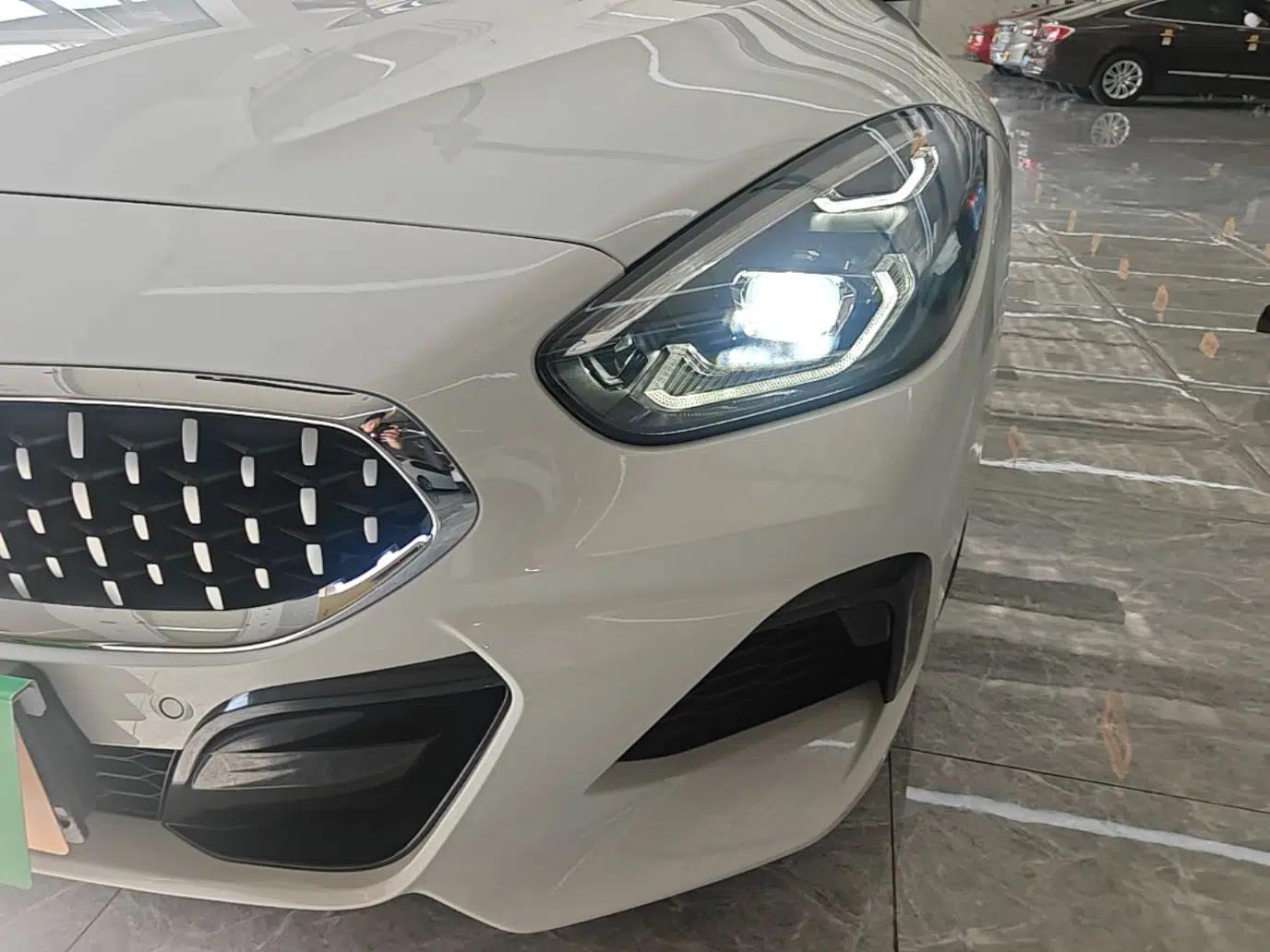 BMW Z4 2022 sDrive 25i M Sport Package — миниатюра 8