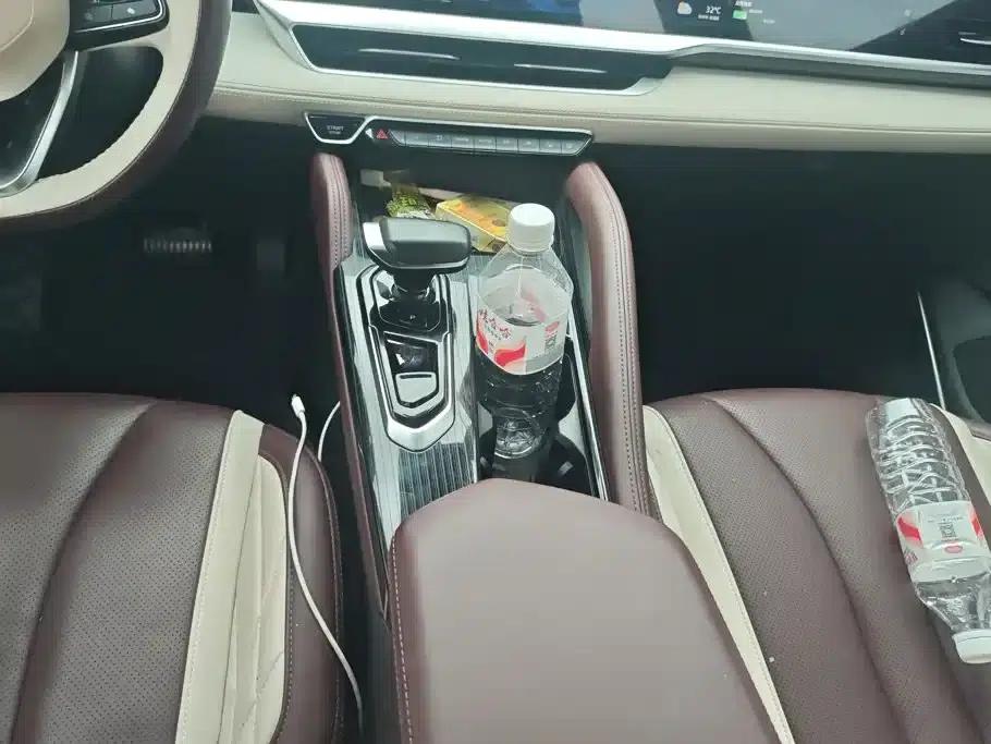 Geely Xingyue L 2021 2.0TD DCT EVO 2WD Premium Edition — миниатюра 16