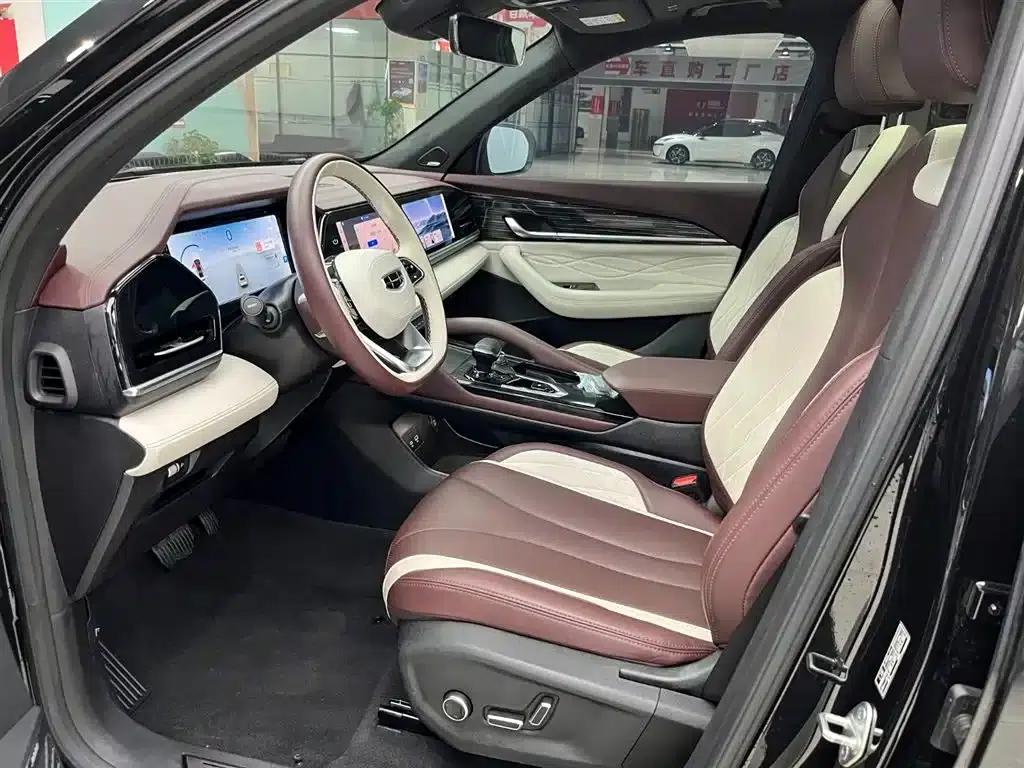 Geely Xingyue L 2021 2.0TD High-Power Automatic Four-Wheel Drive Flagship Edition — миниатюра 11