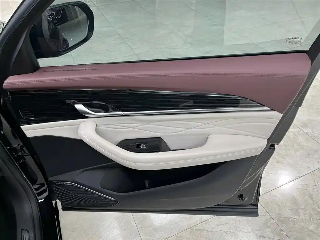 Geely Xingyue L 2021 2.0TD High-Power Automatic Four-Wheel Drive Flagship Edition — миниатюра 12