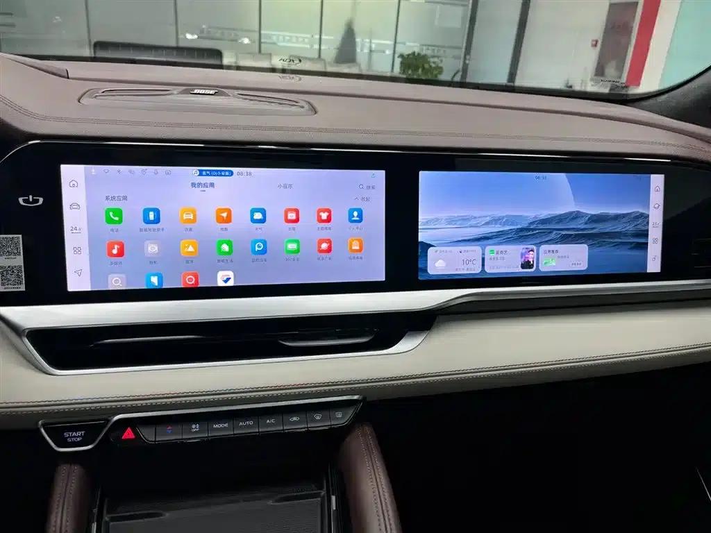 Geely Xingyue L 2021 2.0TD High-Power Automatic Four-Wheel Drive Flagship Edition — миниатюра 6
