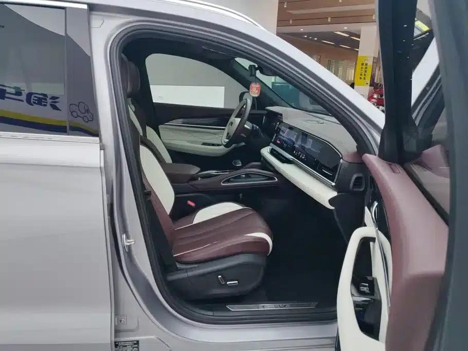Xingyue L 2021 2.0TD DCT EVO 2WD Flagship Edition — миниатюра 8