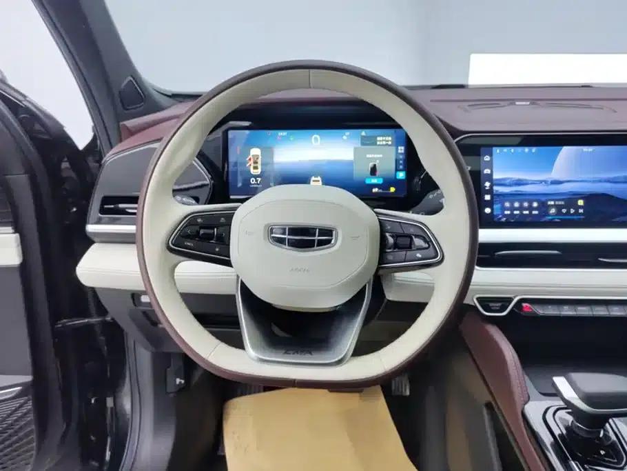 Geely Xingyue L 2021 2.0TD DCT EVO 2WD Premium Edition — миниатюра 15