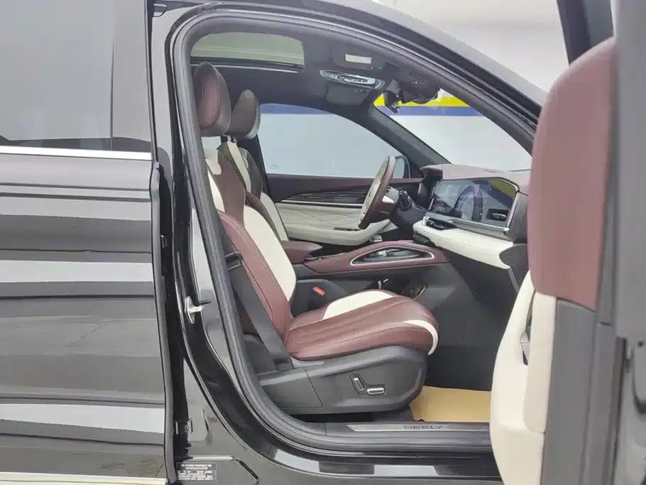 Geely Xingyue L 2021 2.0TD DCT EVO 2WD Premium Edition — миниатюра 8