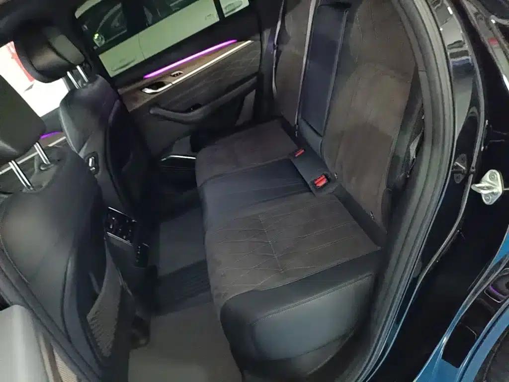 Geely Xingyue L 2025 Oriental Radiance 2.0TD Automatic Star Edition — миниатюра 17