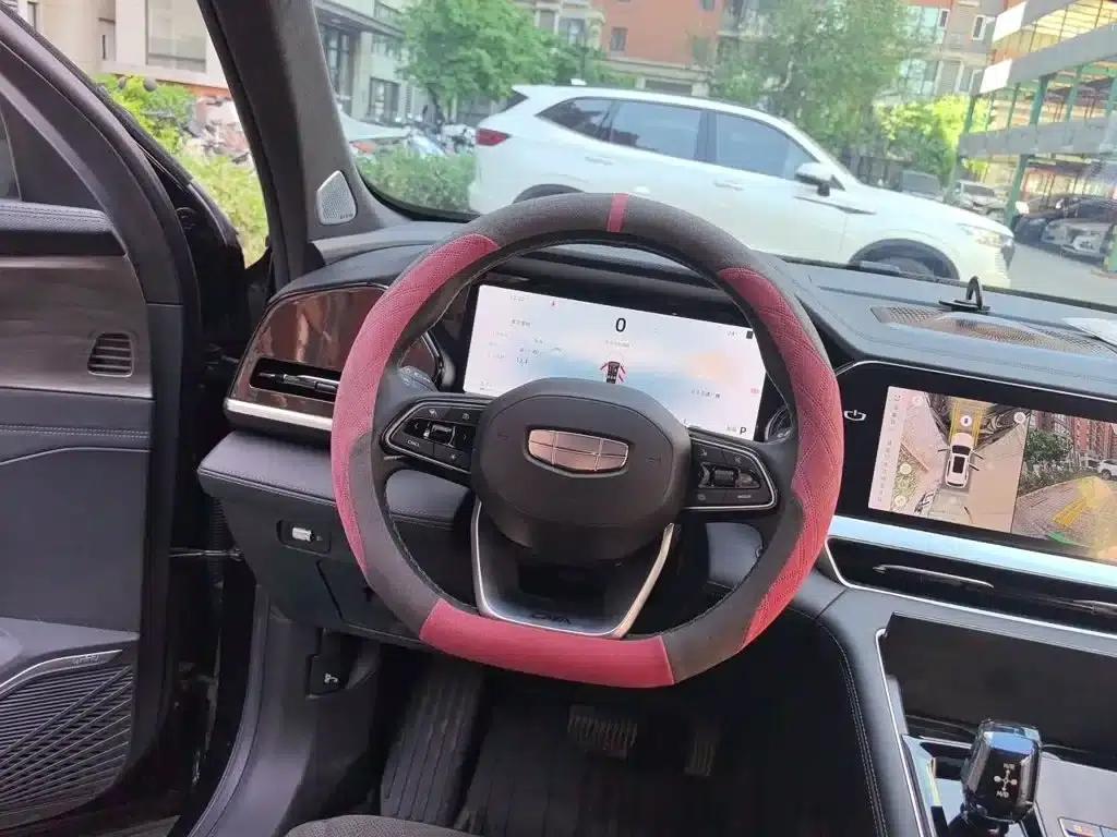 Geely Xingyue L 2025 Oriental Radiance 2.0TD Automatic Star Edition — миниатюра 3