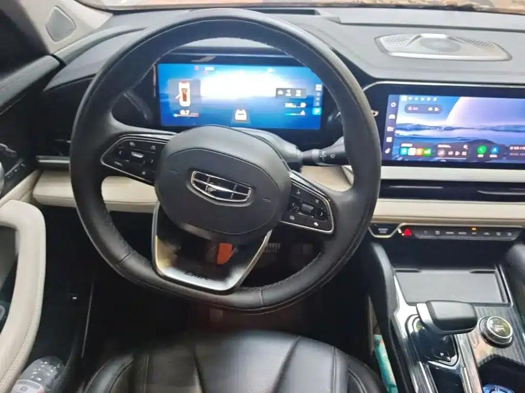 Geely Xingyue L 2023 2.0TD High-Power Automatic Two-Wheel Drive Flagship Edition — миниатюра 3