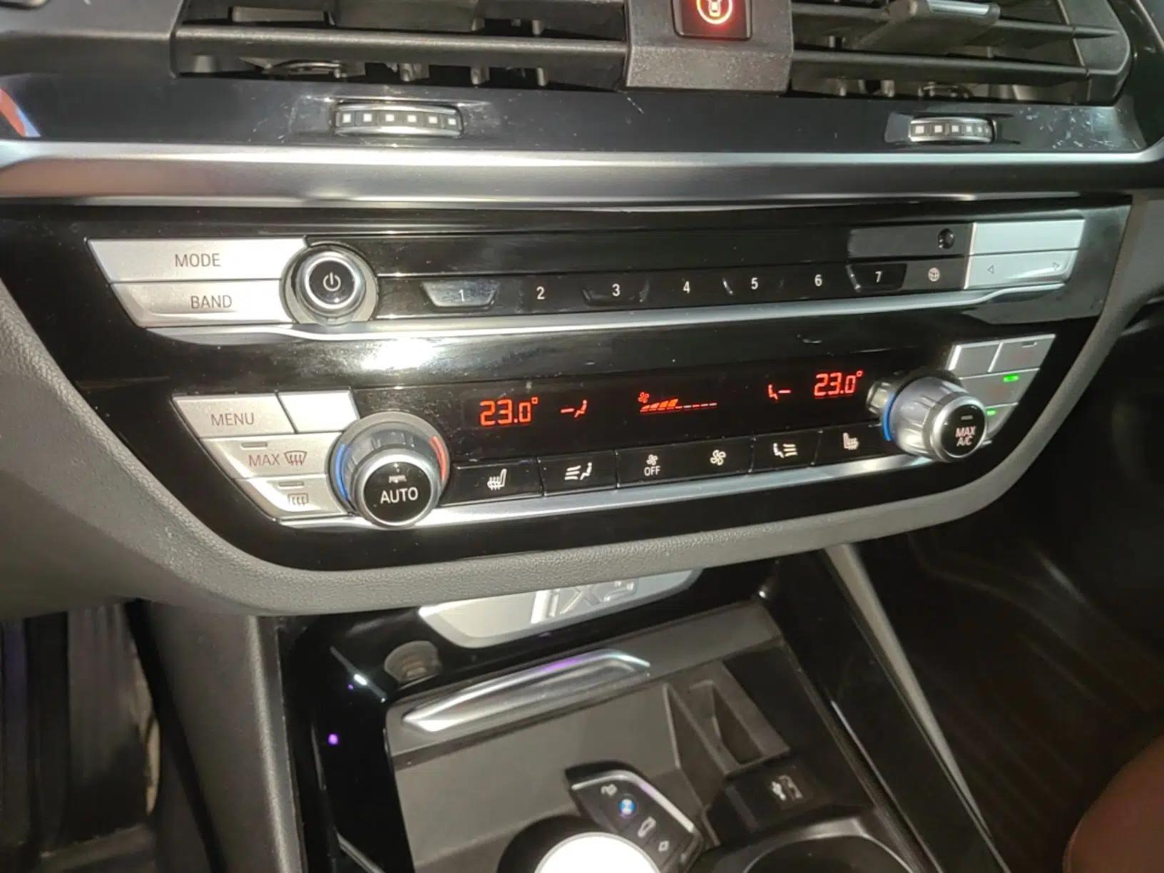 BMW iX3 2021 Leading Model — миниатюра 15