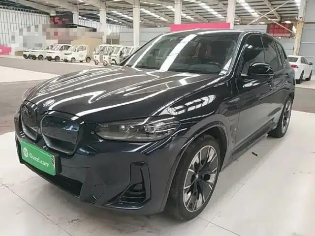 BMW iX3 2023 Leading Type