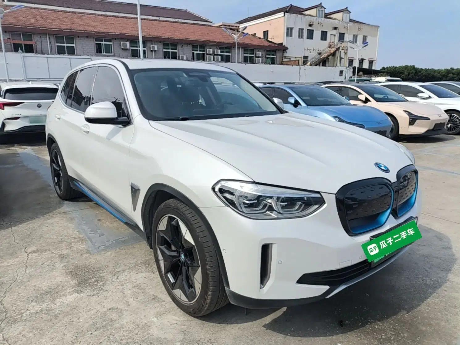 BMW iX3 2021 Leading Type — миниатюра 12