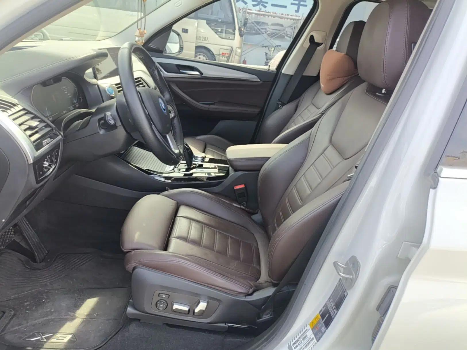 BMW iX3 2021 Leading Type — миниатюра 22
