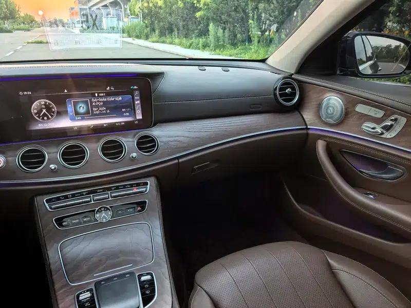 Mercedes-Benz E-Class 2019 Facelift E 300 L Luxury — миниатюра 8