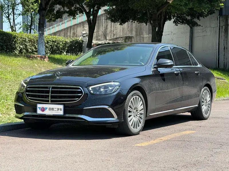 Mercedes-Benz E-Class 2022 Facelift E 300 L Luxury Sedan — миниатюра 1