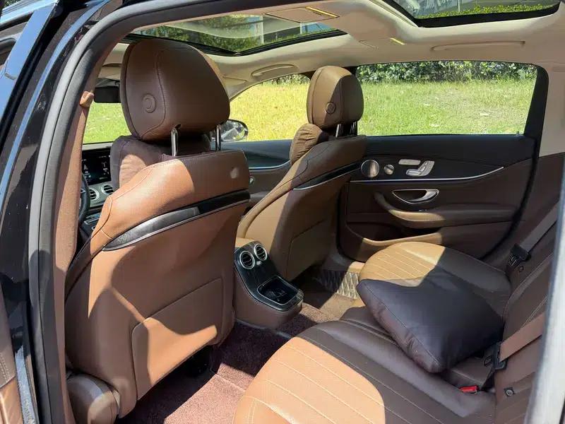 Mercedes-Benz E-Class 2022 Facelift E 300 L Luxury Sedan — миниатюра 12
