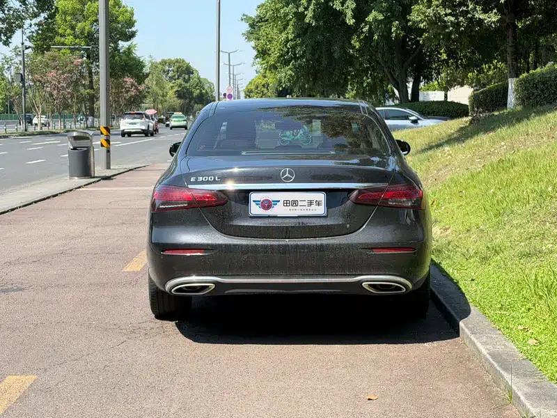 Mercedes-Benz E-Class 2022 Facelift E 300 L Luxury Sedan — миниатюра 5